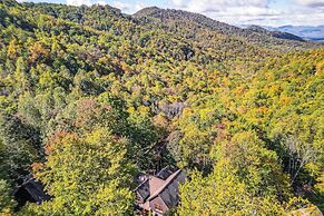 Hot Tub & Fire Pit: Getaway Near Nantahala Gorge!