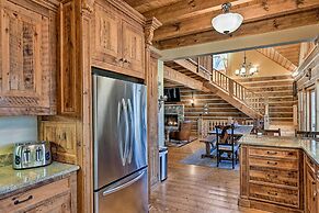 Hot Tub & Fire Pit: Getaway Near Nantahala Gorge!