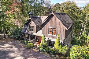 Hot Tub & Fire Pit: Getaway Near Nantahala Gorge!