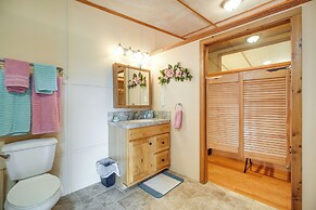 Cozy Medina Vacation Rental in Texas Hill Country