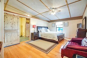 Cozy Medina Vacation Rental in Texas Hill Country