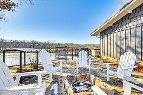 'fish House' w/ Deck, Fire Pit & River Views