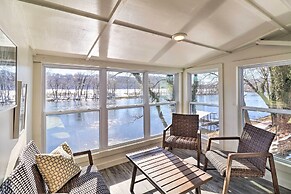 'fish House' w/ Deck, Fire Pit & River Views