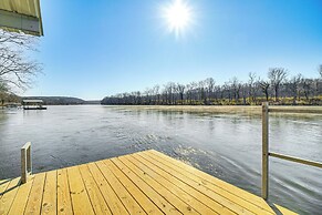 'fish House' w/ Deck, Fire Pit & River Views