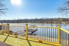 'fish House' w/ Deck, Fire Pit & River Views
