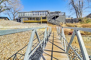 'fish House' w/ Deck, Fire Pit & River Views