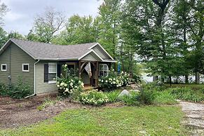 Fish, Hike & Hunt: Lakeside Newaygo Cottage