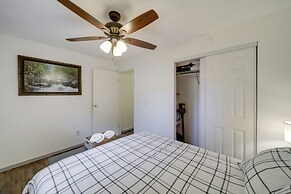 Cozy Worley Cabin w/ Lake Access + Gas Grill!