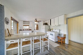 Cozy Worley Cabin w/ Lake Access + Gas Grill!