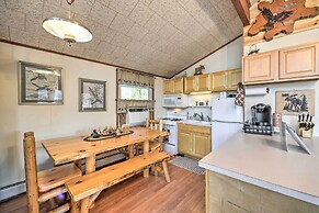 Speculator Cottage ~ 2 Mi to Oak Mountain Skiing