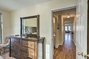 Cozy Delafield Apartment - Walk to Lake!