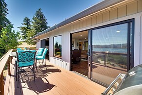 Idyllic Kelseyville Home w/ 2 Decks + Views!