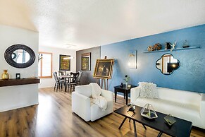 Walkable Dallas Vacation Rental w/ Community Pool!