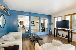 Walkable Dallas Vacation Rental w/ Community Pool!