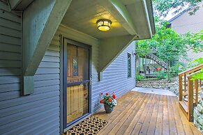 Lakefront Plymouth Cottage w/ Private Hot Tub