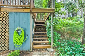 Lakefront Plymouth Cottage w/ Private Hot Tub