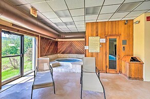 Comfortable Dover Apartment: Walk to Mt Snow!