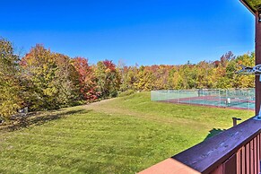 Comfortable Dover Apartment: Walk to Mt Snow!