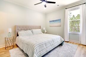 Lovely Bay St Louis Retreat w/ Dock & Canal Access