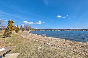 Williams Bay Retreat: Walk to Lake Geneva & Town!