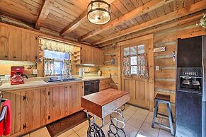 Maggie Valley Cabin w/ Game Room + Hot Tub!