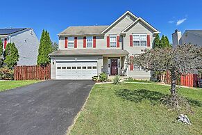 32 Mi to DC: Lower-level Woodbridge Apt w/ Patio!