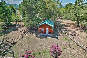 Hand-built 'black Fork Cabin 2' w/ Fire Pit!