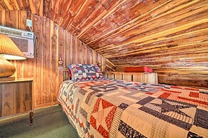 Hand-built 'black Fork Cabin 2' w/ Fire Pit!