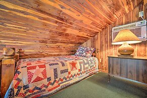Hand-built 'black Fork Cabin 2' w/ Fire Pit!