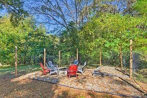 Cozy Kannapolis Home: Fenced Yard, Fire Pit!