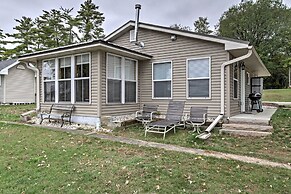 Montello Cabin on Buffalo Lake w/ Dock & Fire Pit!