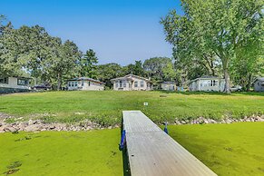 Montello Cabin on Buffalo Lake w/ Dock & Fire Pit!