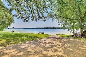 Montello Cabin on Buffalo Lake w/ Dock & Fire Pit!