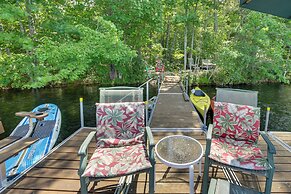 Maine Cottage w/ Dock & Kayaks, Near Augusta!