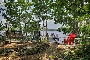 Maine Cottage w/ Dock & Kayaks, Near Augusta!