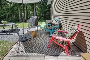 Maine Cottage w/ Dock & Kayaks, Near Augusta!