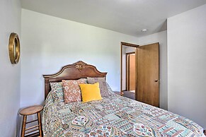 51 Mi to Mt Rainier: Mtn-view Escape on 8 Acres!