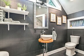 Pet-friendly Delta Cabin w/ Private Hot Tub!