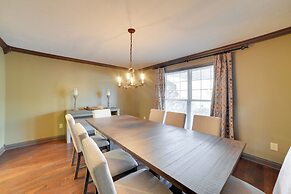 Peaceful Big Sandy Home w/ Deck on Kentucky Lake!