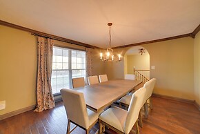 Peaceful Big Sandy Home w/ Deck on Kentucky Lake!