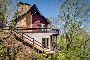 'ledge Lodge' Burkesville Getaway: Pool & Views!