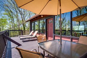 'ledge Lodge' Burkesville Getaway: Pool & Views!