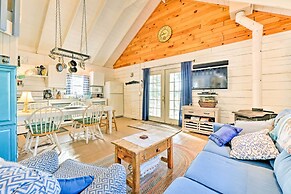 Private Lake Access & Canoes: Pennsylvania Cottage