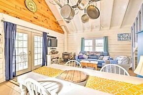 Private Lake Access & Canoes: Pennsylvania Cottage