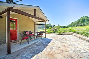 Mcalester Cottage w/ 30 Private Acres & Ponds!