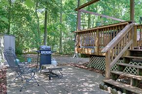 2 Mi to Golf: Retreat w/ Hot Tub in Ocean Pines