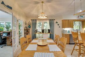 2 Mi to Golf: Retreat w/ Hot Tub in Ocean Pines