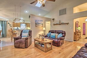 2 Mi to Golf: Retreat w/ Hot Tub in Ocean Pines