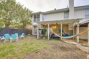 Garden Patio & Fire Pit: Mesquite Home Near Lakes