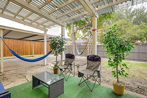 Garden Patio & Fire Pit: Mesquite Home Near Lakes
